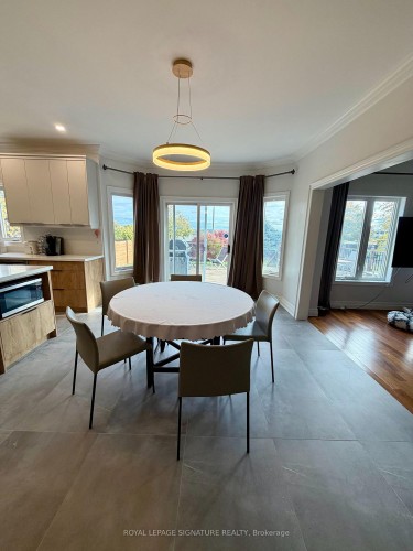 40 Graydon Crescent, Richmond Hill, ON - Indoor Photo Showing Dining Room
