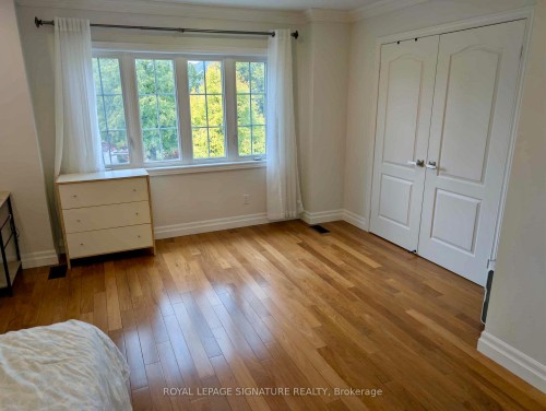 40 Graydon Crescent, Richmond Hill, ON - Indoor Photo Showing Bedroom