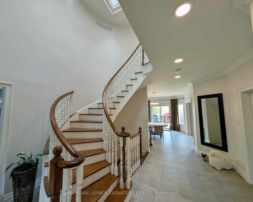 40 Graydon Crescent, Richmond Hill, ON - Indoor Photo Showing Other Room