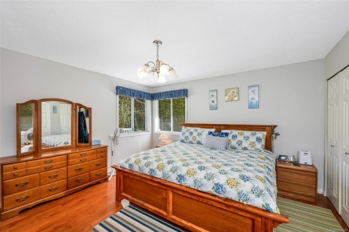 4759 Yellow Point Rd, Ladysmith, BC 