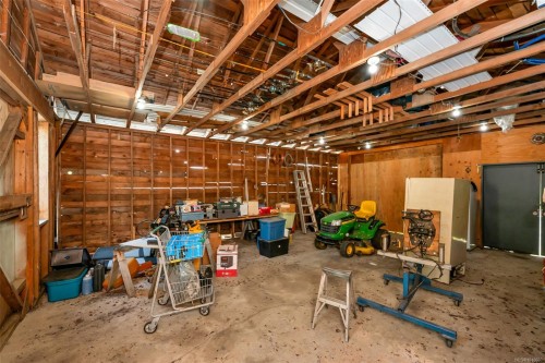 4759 Yellow Point Rd, Ladysmith, BC 