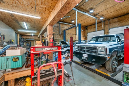 4759 Yellow Point Rd, Ladysmith, BC 