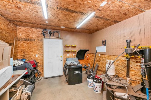 4759 Yellow Point Rd, Ladysmith, BC 