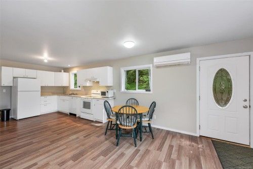 4759 Yellow Point Rd, Ladysmith, BC 