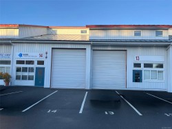 13/14-2075 Henry Ave  Sidney, BC V8L 1K2