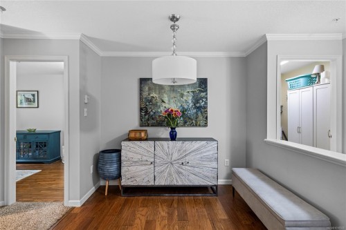 307-5620 Edgewater Lane, Nanaimo, BC - Indoor