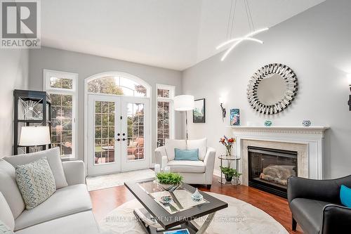 4304 Taywood Drive, Burlington, ON 