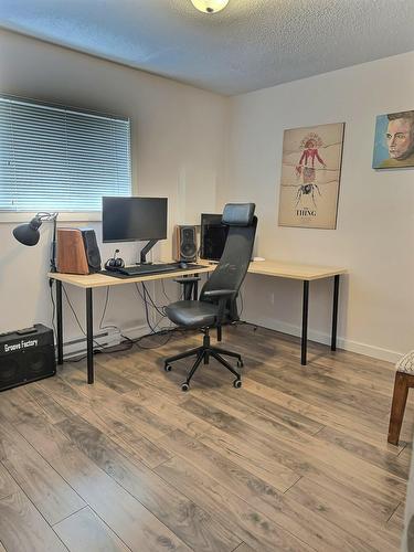Chambre à coucher - 196 2E Avenue, Témiscaming, QC - Indoor Photo Showing Office