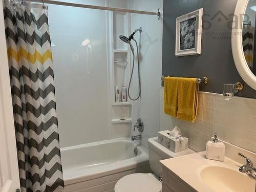 5 Dickson Drive, North River, NS 