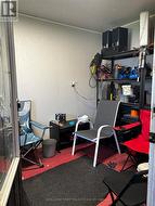 bonus insulated area in garage - 