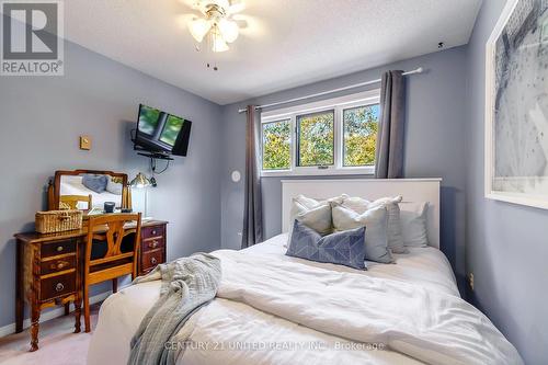 15 - 36 Champlain Crescent, Peterborough (Northcrest Ward 5), ON - Indoor Photo Showing Bedroom