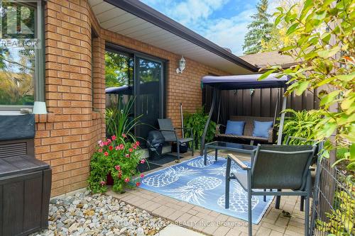 15 - 36 Champlain Crescent, Peterborough (Northcrest Ward 5), ON - Outdoor With Deck Patio Veranda With Exterior