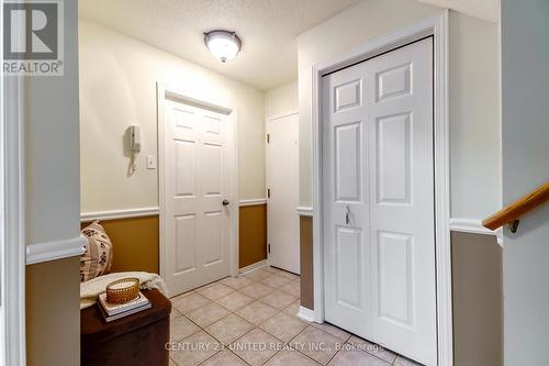 15 - 36 Champlain Crescent, Peterborough (Northcrest Ward 5), ON - Indoor Photo Showing Other Room