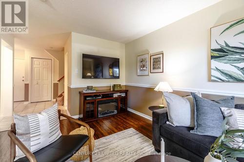 15 - 36 Champlain Crescent, Peterborough (Northcrest Ward 5), ON - Indoor