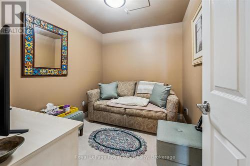 202 - 106 Bard Boulevard, Guelph (Pineridge/Westminster Woods), ON - Indoor