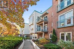 202D - 1 COLUMBUS AVENUE  Ottawa, ON K1K 4L1