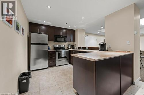 308 Watson Parkway N Unit# 315, Guelph, ON - Indoor Photo Showing Kitchen