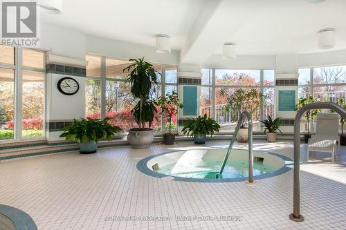 808 - 18 Concorde Place, Toronto, ON - 