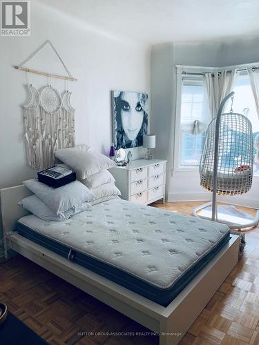 1 - 76 Orchard View Boulevard, Toronto, ON - Indoor Photo Showing Bedroom