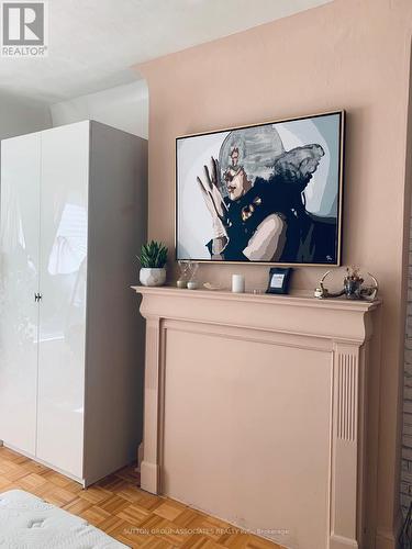 1 - 76 Orchard View Boulevard, Toronto, ON - Indoor Photo Showing Other Room