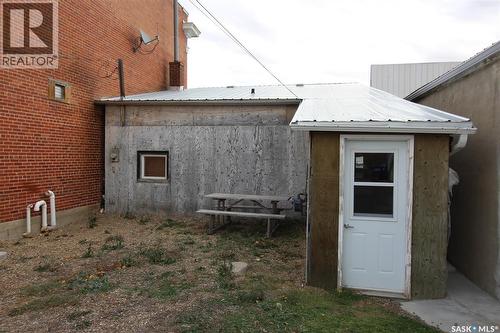 104 Maple Avenue S, Eastend, SK 