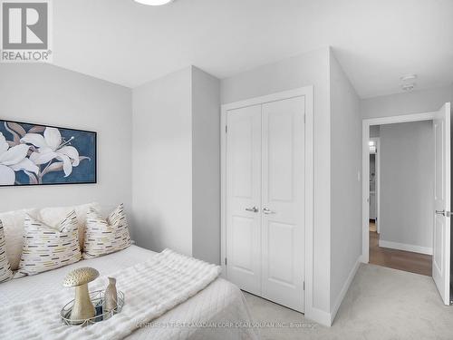 6 - 349 Southdale Road E, London South (South W), ON - Indoor Photo Showing Bedroom