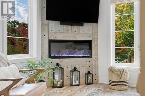 7 - 383 Dundas Street E, Hamilton, ON - Indoor With Fireplace