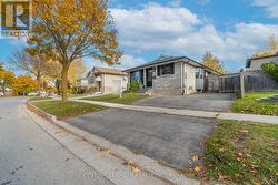126 CARLYLE DRIVE  London East, ON N5V 3T1
