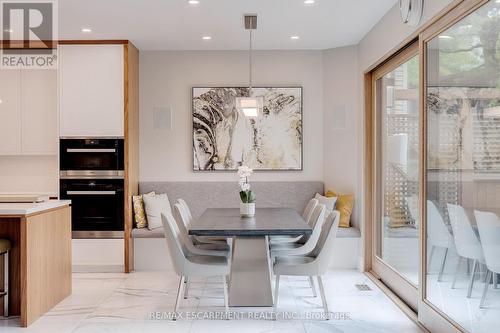 290 Shoreacres Road, Burlington, ON - Indoor Photo Showing Dining Room