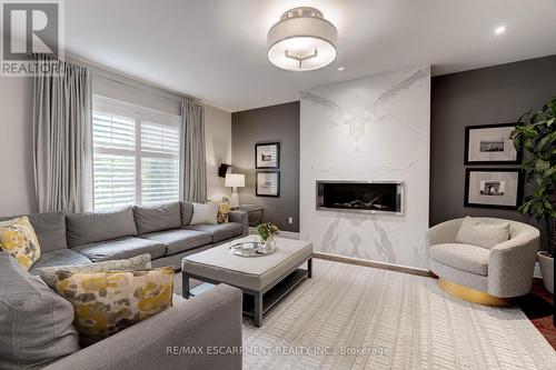 290 Shoreacres Road, Burlington, ON - Indoor Photo Showing Living Room With Fireplace
