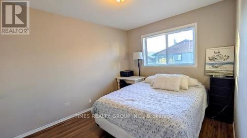 2311 Mt Baker Crescent, Cranbrook, BC - Indoor Photo Showing Bedroom