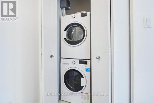 2006 - 179 Metcalfe Street, Ottawa, ON - Indoor Photo Showing Laundry Room