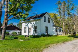 227 FOX STREET  Penetanguishene, ON L9M 1E7