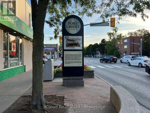 231 Lakeshore Road E, Mississauga, ON 