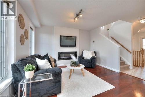 38 Heatherwood Place, Kitchener, ON - Indoor Photo Showing Living Room With Fireplace