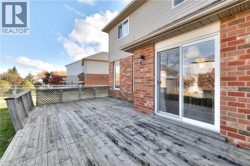 38 Heatherwood Place, Kitchener, ON - Outdoor With Deck Patio Veranda With Exterior