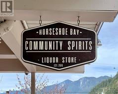 6406 BRUCE STREET  West Vancouver, BC V7T 1C3