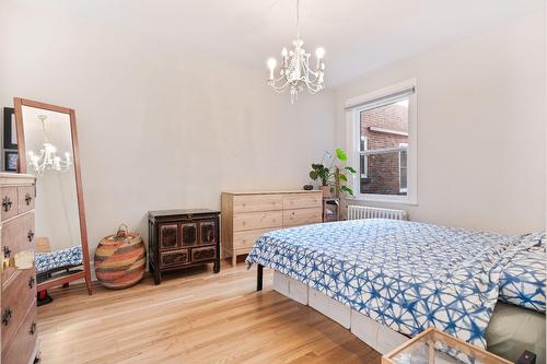 Bedroom - 4379 Av. Coolbrook, Montréal (Côte-Des-Neiges/Notre-Dame-De-Grâce), QC - Indoor Photo Showing Bedroom