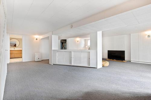 Family room - 4379 Av. Coolbrook, Montréal (Côte-Des-Neiges/Notre-Dame-De-Grâce), QC - Indoor