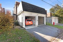 Garage - 