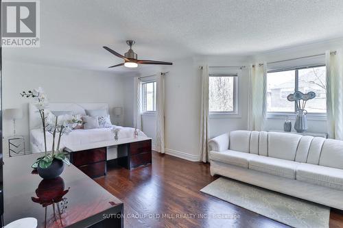 6835 Forest Park Drive, Mississauga, ON - Indoor Photo Showing Bedroom