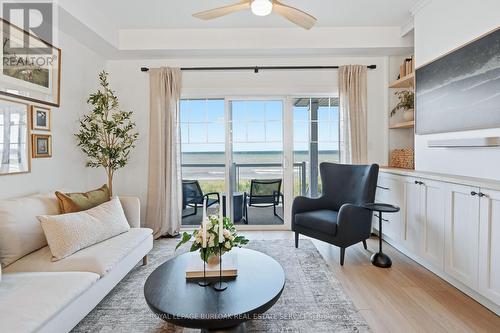 7 - 337 BEACH BOULEVARD  Hamilton, ON L8H 6W4