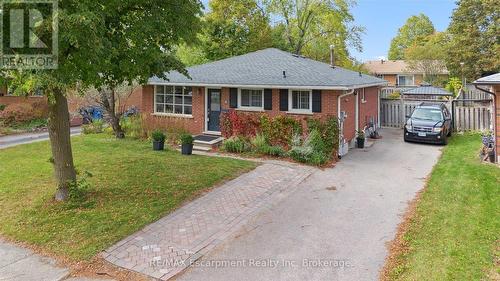 5 Picadilly Place, Guelph (Dovercliffe Park/Old University), ON - Outdoor