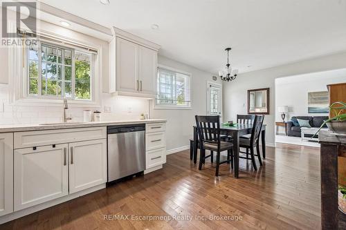 5 Picadilly Place, Guelph (Dovercliffe Park/Old University), ON - Indoor