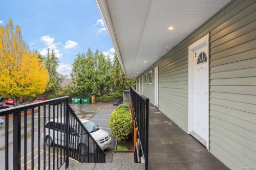 6-375 21St St, Courtenay, BC - Outdoor With Exterior