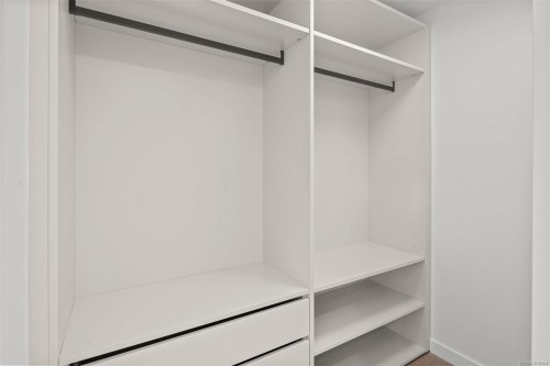 1118-2000 Hannington Rd, Langford, BC - Indoor With Storage