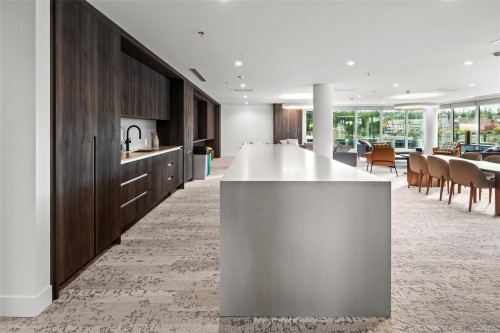 1118-2000 Hannington Rd, Langford, BC - Indoor Photo Showing Kitchen With Upgraded Kitchen