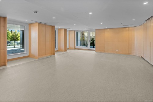 1118-2000 Hannington Rd, Langford, BC - Indoor Photo Showing Other Room