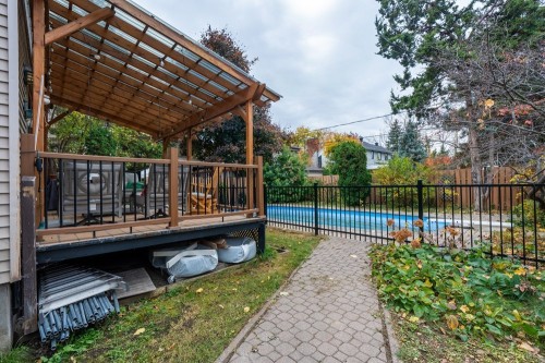 Courtyard - 1950 Boul. Leblanc, Laval (Duvernay), QC - Outdoor