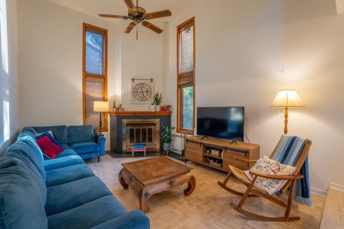 Living Room - 1950 Boul. Leblanc, Laval (Duvernay), QC - Indoor Photo Showing Living Room With Fireplace